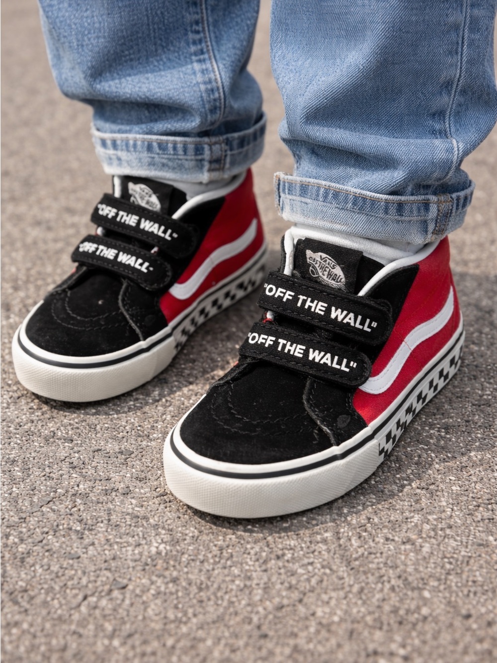 Vans “Off The Wall” Toddler Sneakers Black/Red Velcro Size 4/5